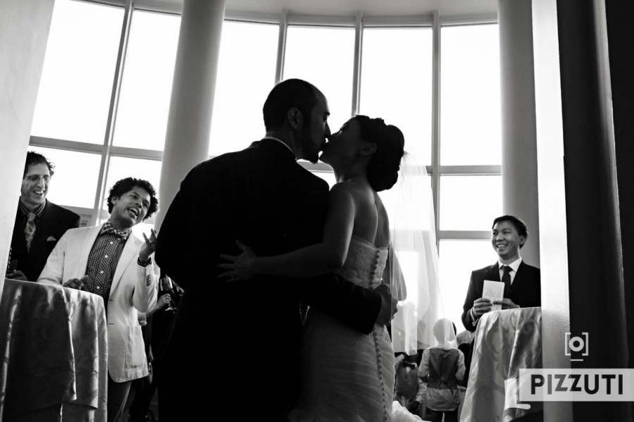 Boston Harbor Hotel Bride And Groom Kiss