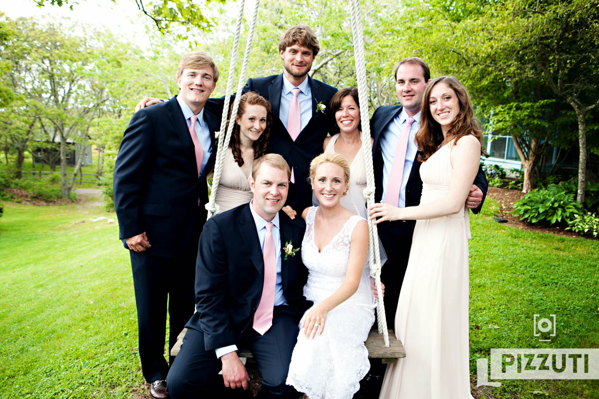 Beach Plum Inn Wedding Reception Wedding Party On The Swing