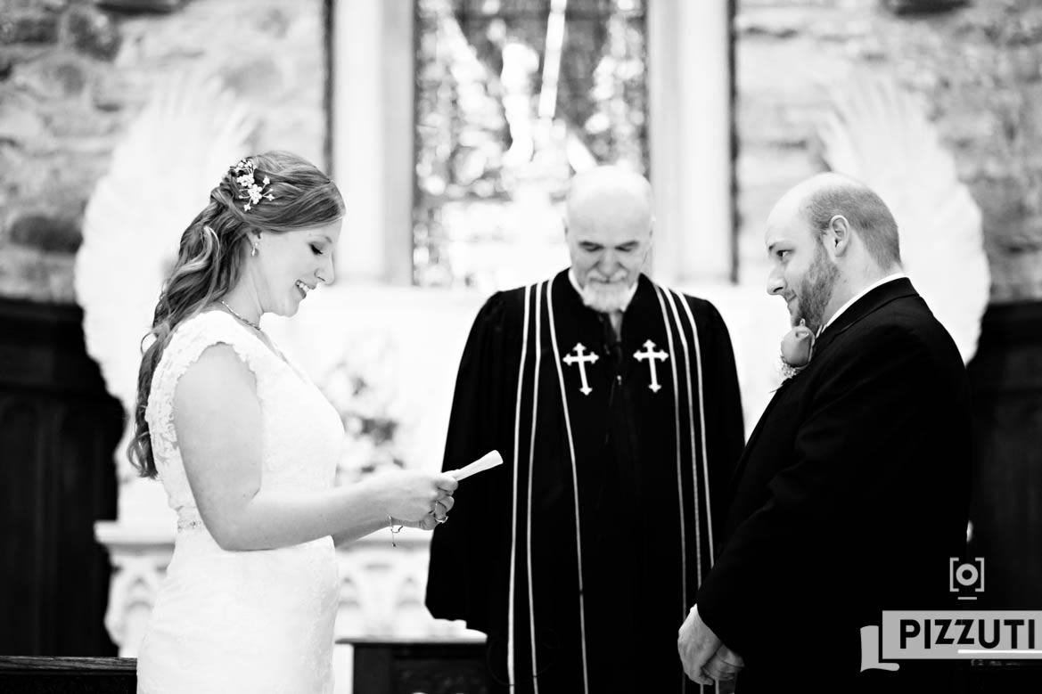 pomfret chapel wedding ceremony