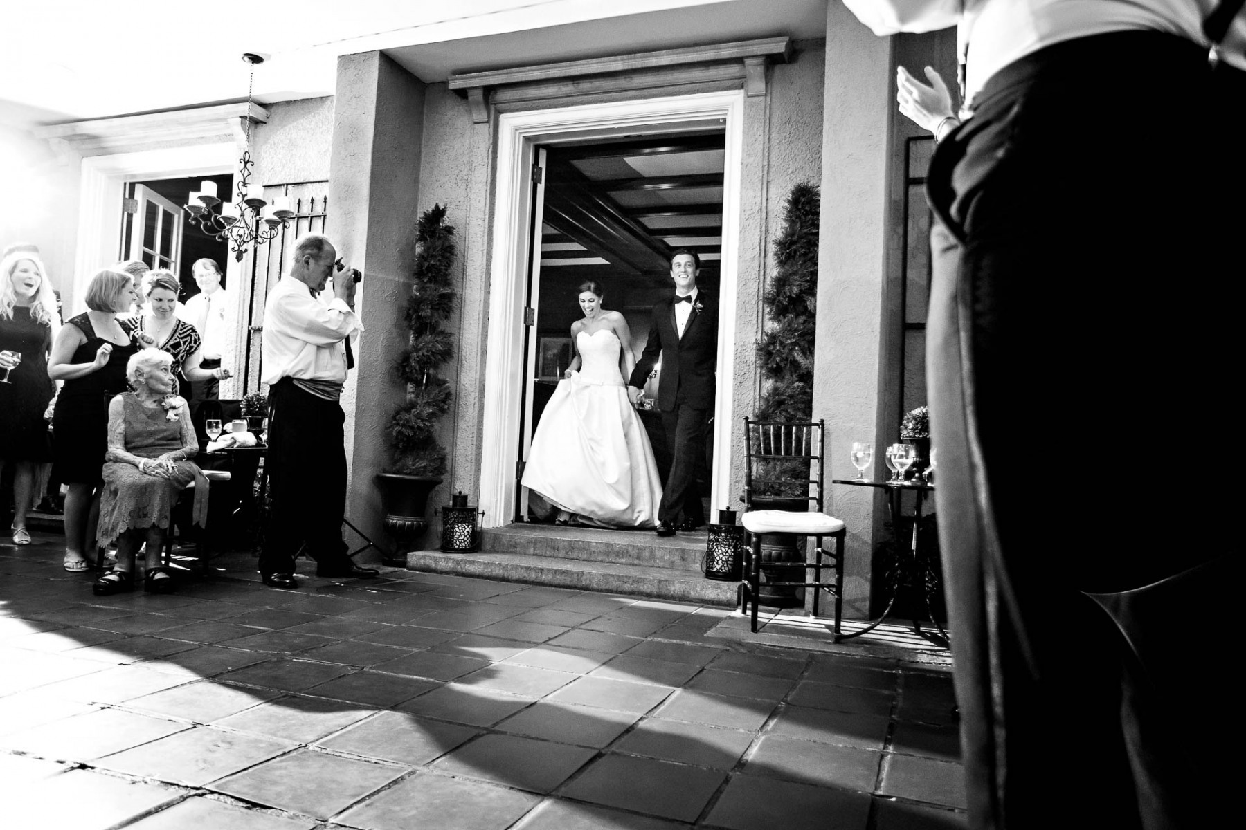 lord-thompson-manor-wedding-reception-entrance