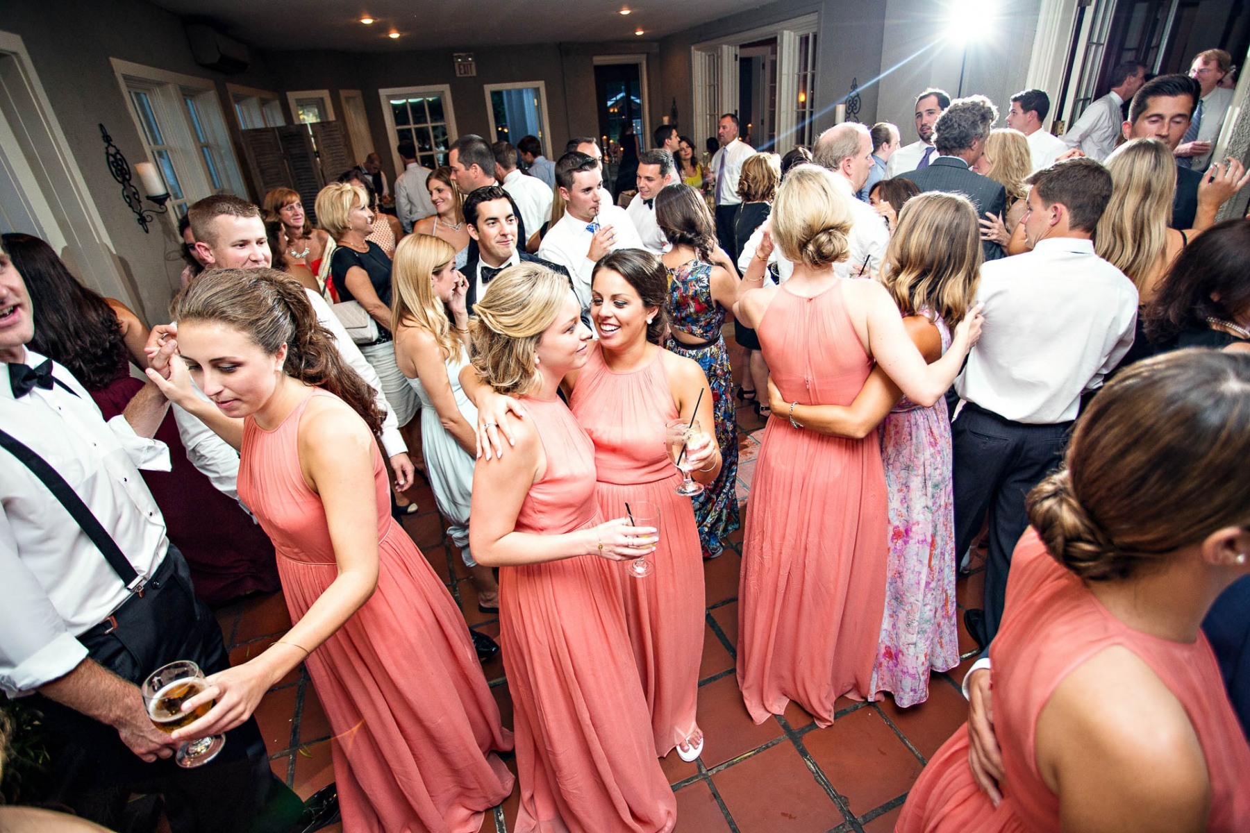 reception-dancing-lord-thompson-manor-wedding