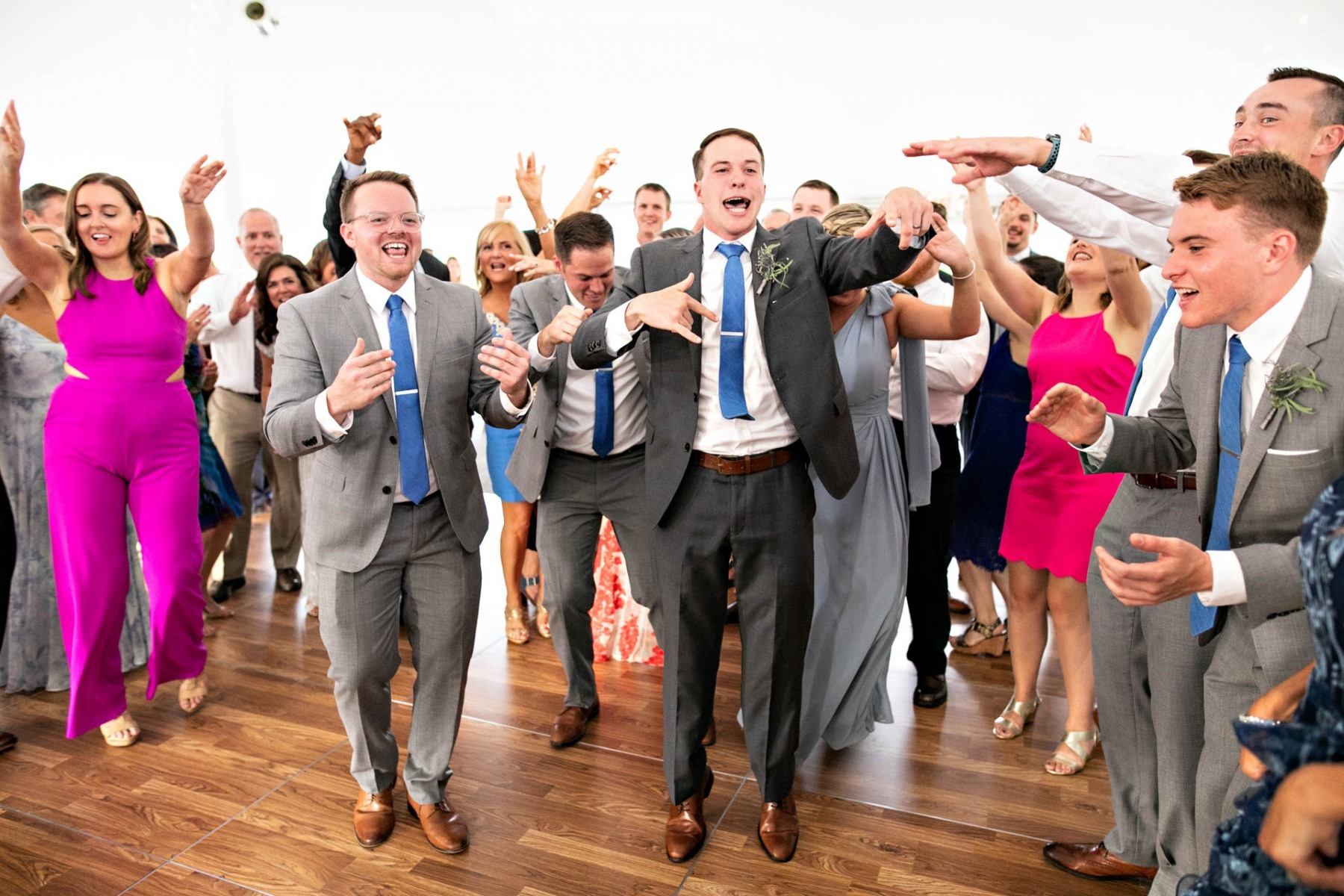 reception-dancing-hubble-homestead