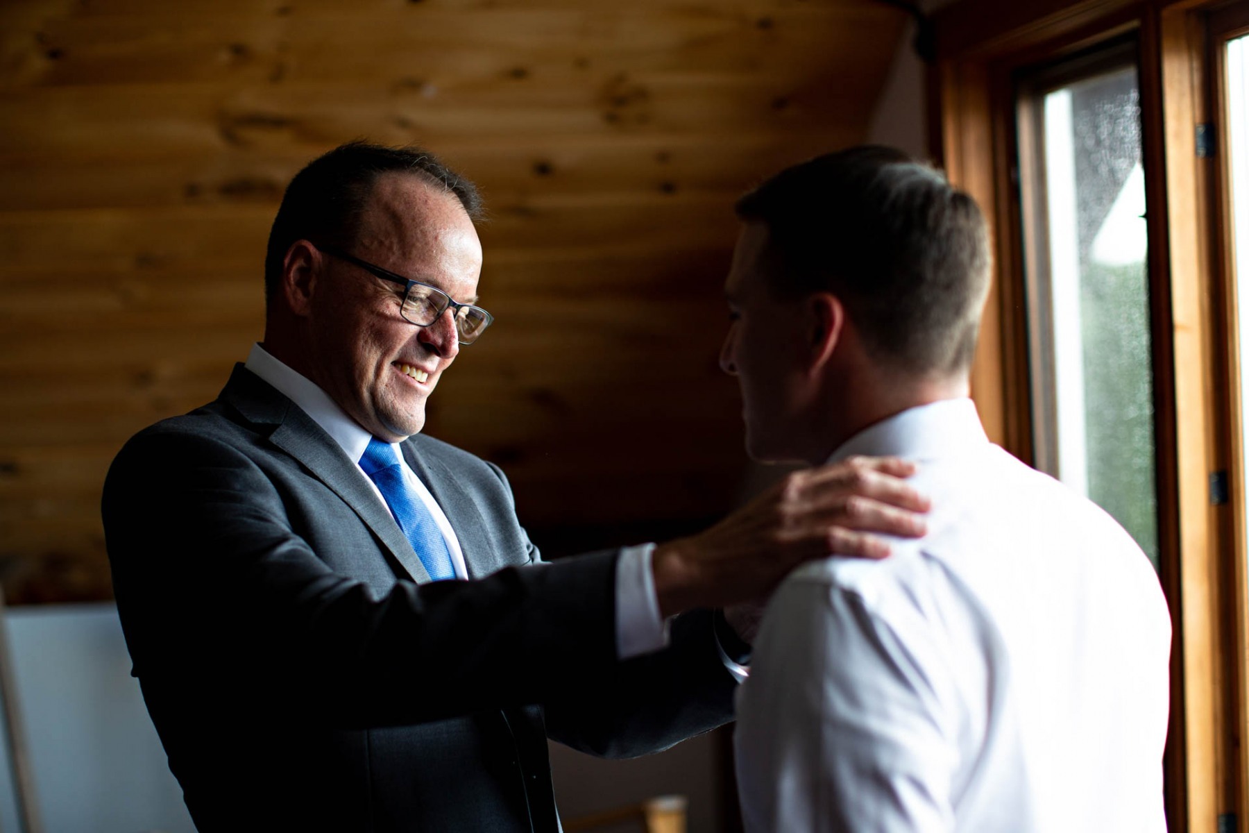 vermont-farm-wedding-groom-dad