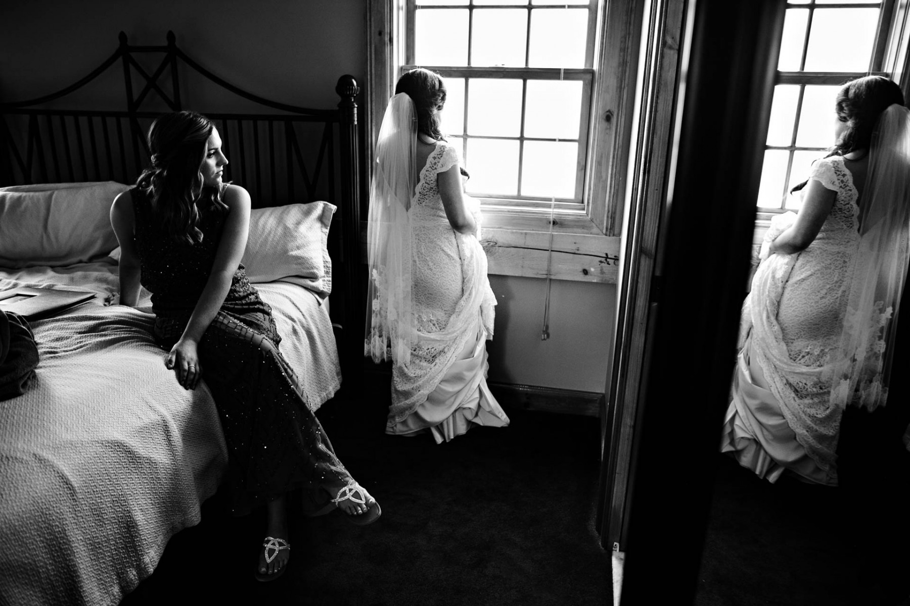 vermont-farm-wedding-window-bride