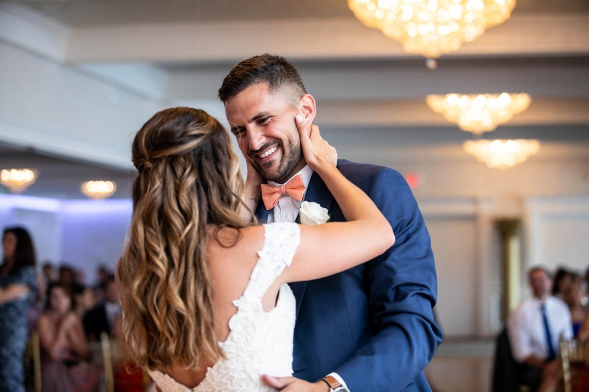 smiles-first-dance-grandview-reception