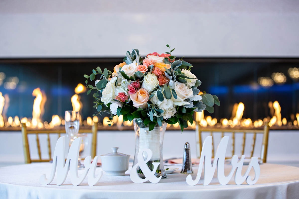 wedding-reception-flowers-grand-view