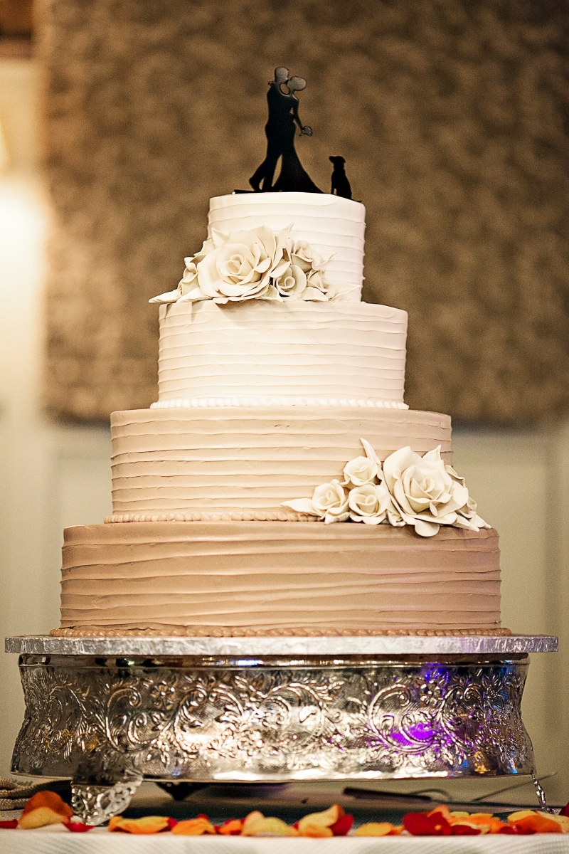 wedding-cake-gibbet-hill