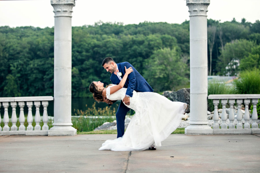 portrait-dip-grand-view-wedding